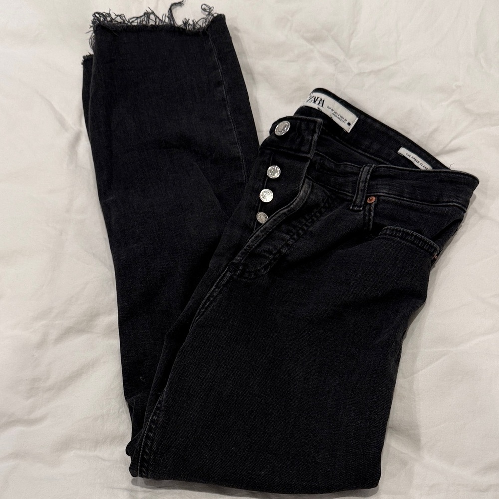Zara Black Ankle Jeans